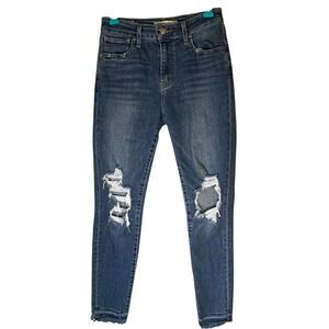 Levi's 721 High Rise Skinny Light Wash Distressed Jean Size 26